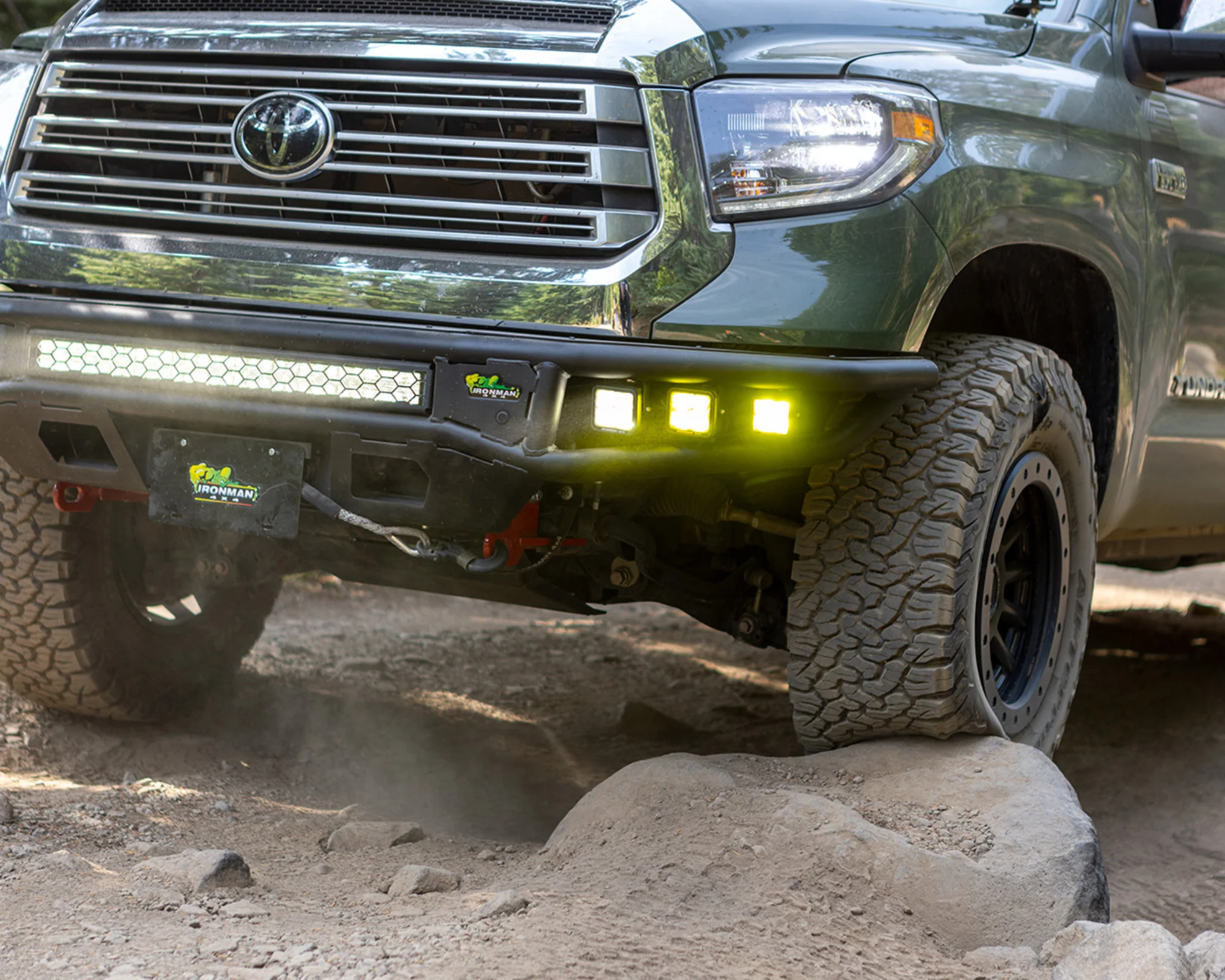 Raid Front Bumper Kit for Toyota Tundra (2014-2021) - Image 5
