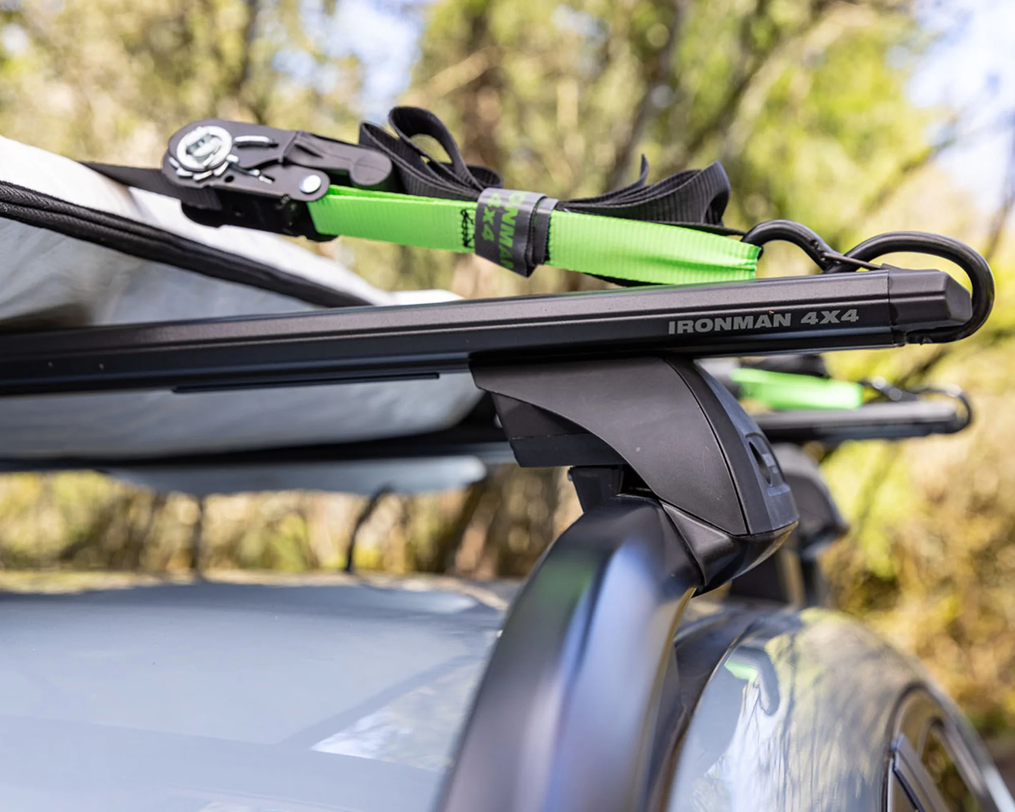 Universal Atlas Roof Rack Crossbars - Image 4