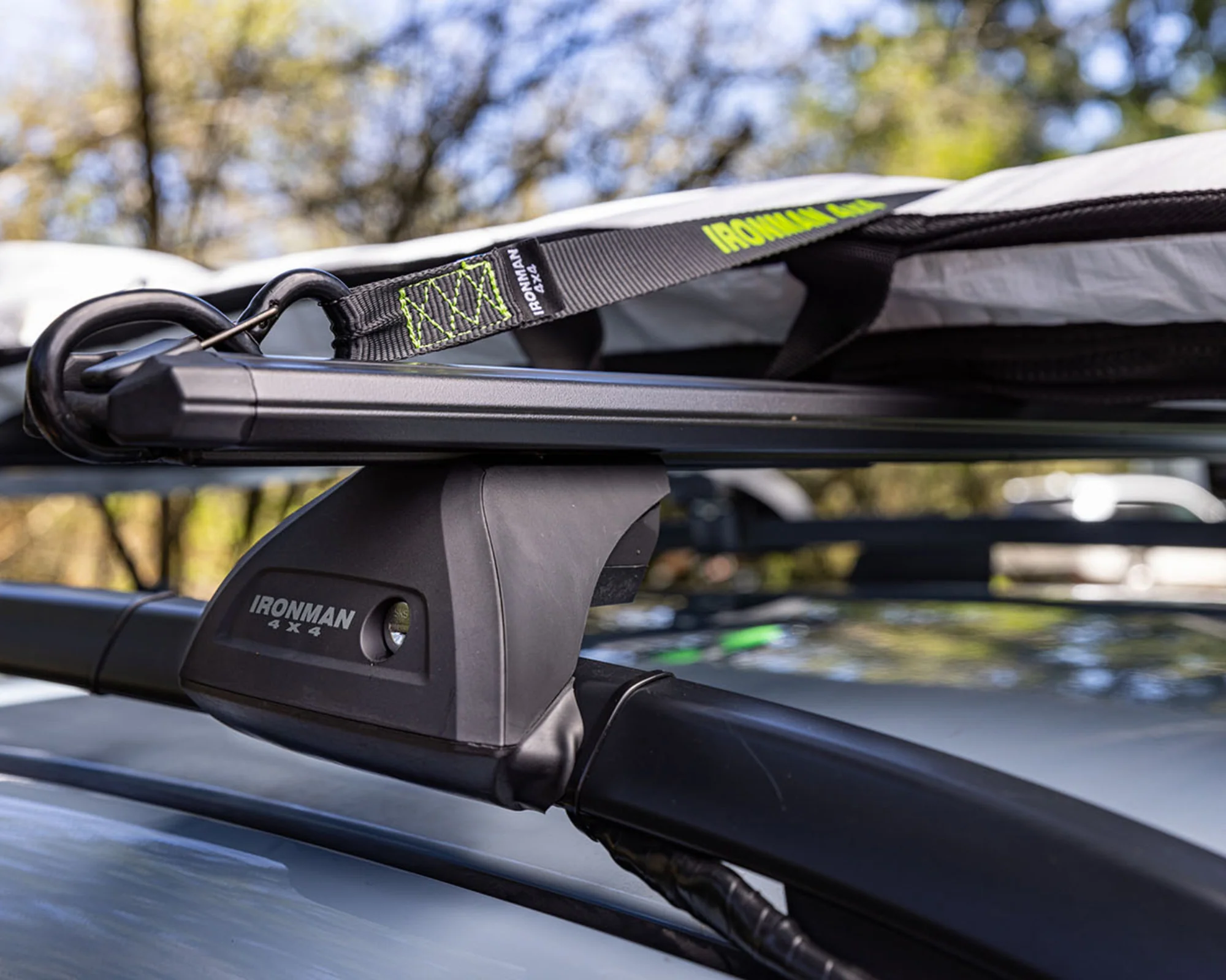 Universal Atlas Roof Rack Crossbars - Image 5