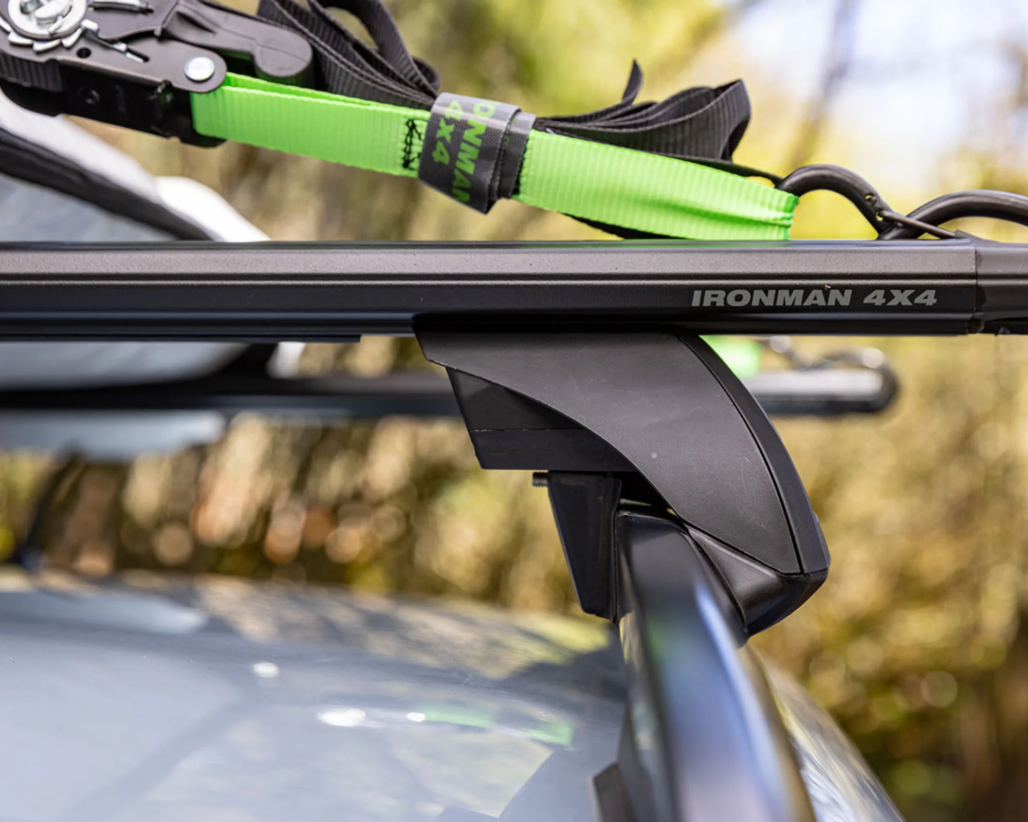Universal Atlas Roof Rack Crossbars - Image 6